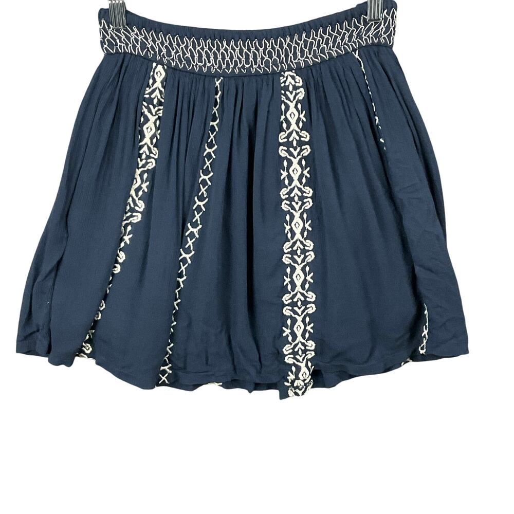 HOLLISTER Mini Skirt Blue Embroidered NWT NEW Pull On Pleated sz M Y2K Boho - Picture 2 of 12